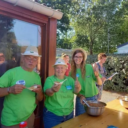 Chalet 4 étoiles - Piscine - Eeedeh
