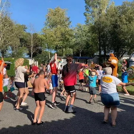 4 Etoiles - Piscine - Eeedeh Геранд